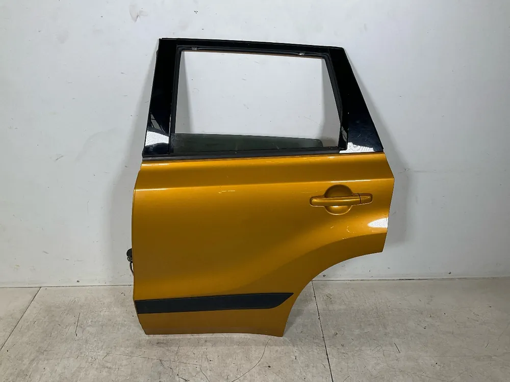 Tür links hinten SUZUKI Vitara (LY) 1.6 88 kW 120 PS (02.2015-> ) Knallerangebot