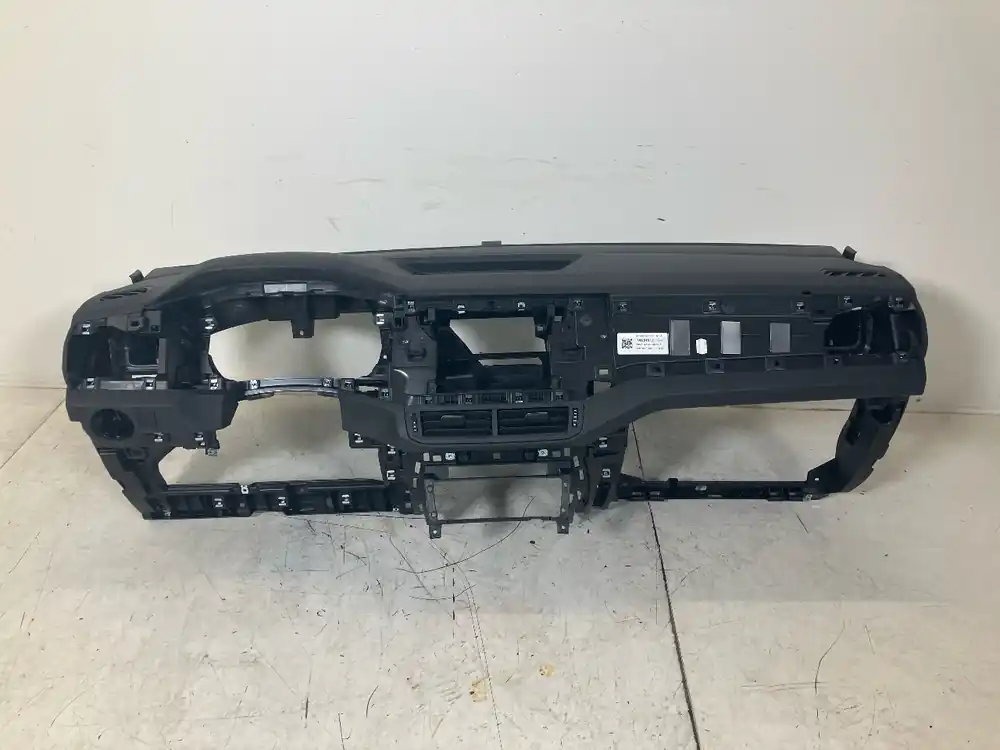 Armaturenbrett VW T-Cross (C11) 1.0 TSI 70 kW 95 PS (12.2018-> ) Markenware