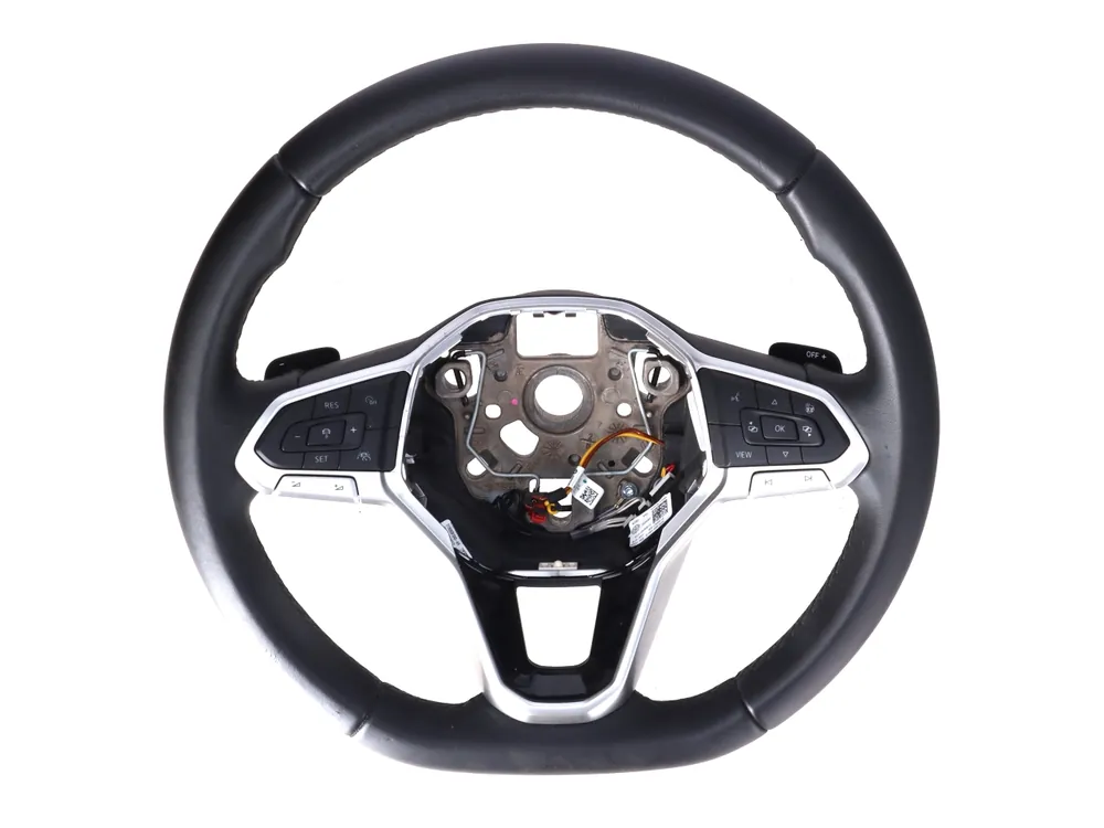 Lenkrad VW Golf VIII (CD) 1.0 eTSI 81 kW 110 PS (06.2020-> ) Ausverkauf
