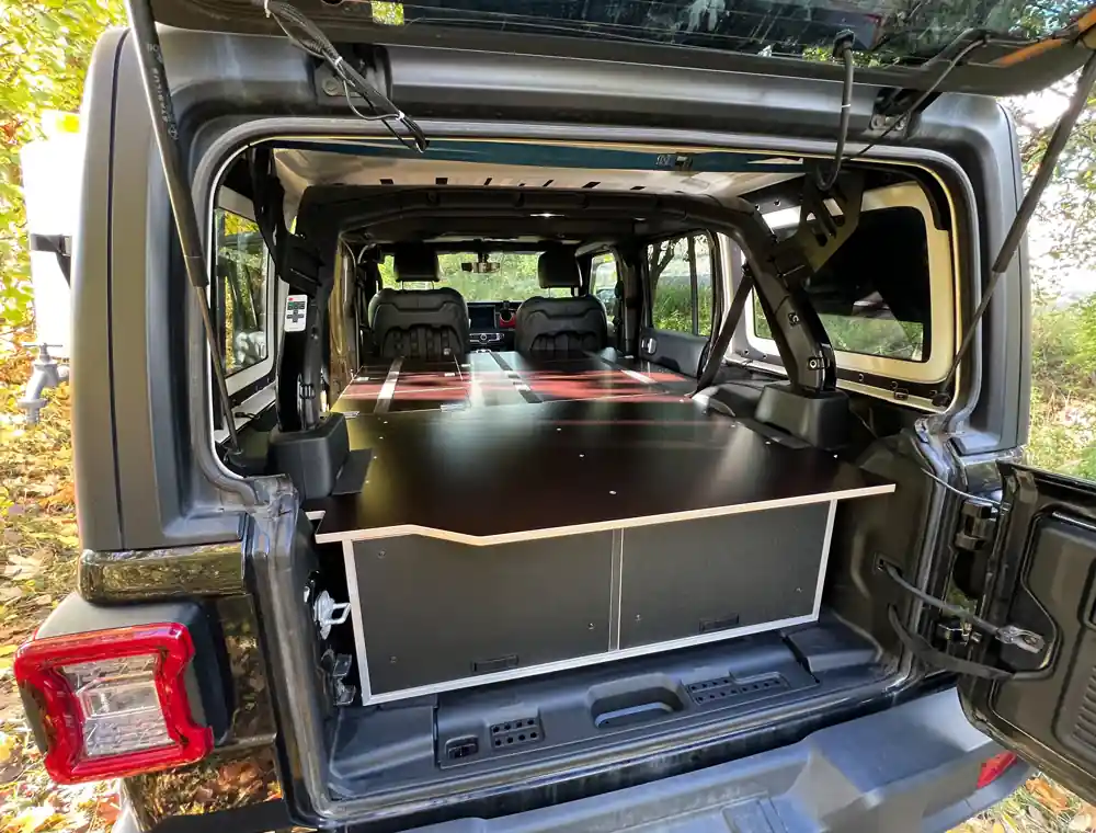 Möbel-Innenausbau-System „Black Canyon JL“, passend für Jeep Wrangler JL Sichere Zahlung