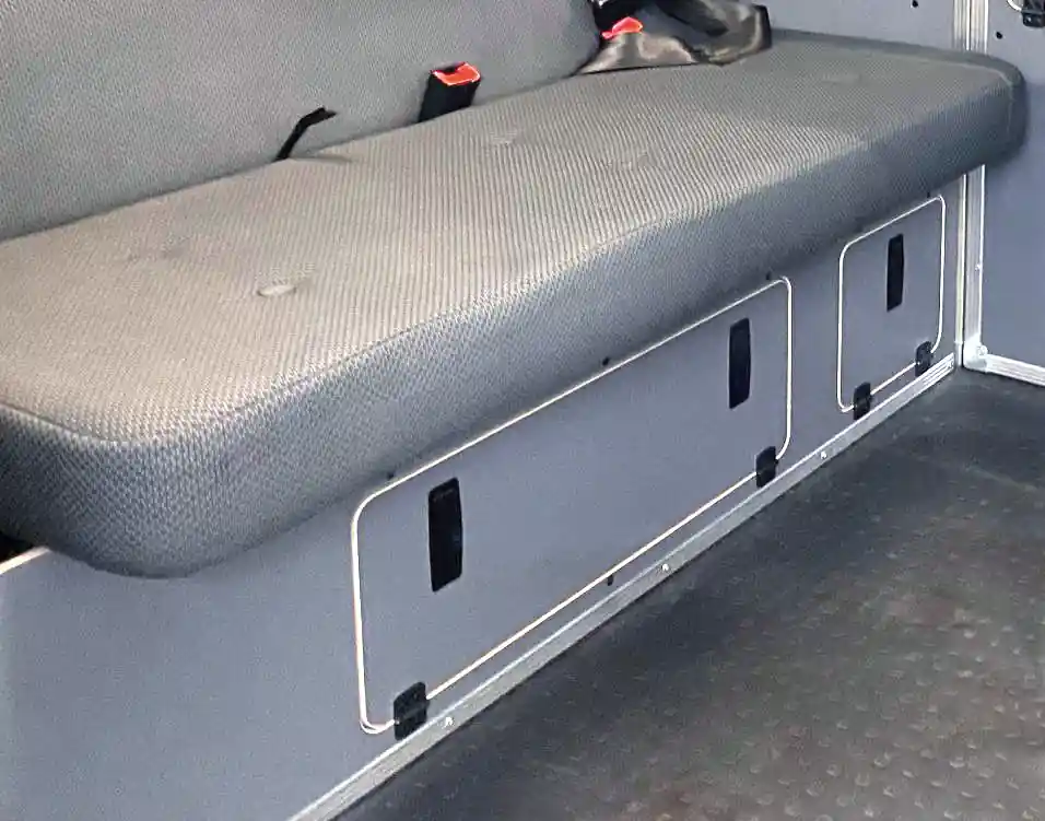 Expressversand Box für Schlafsitzbank, passend für VW Bus T5-T6