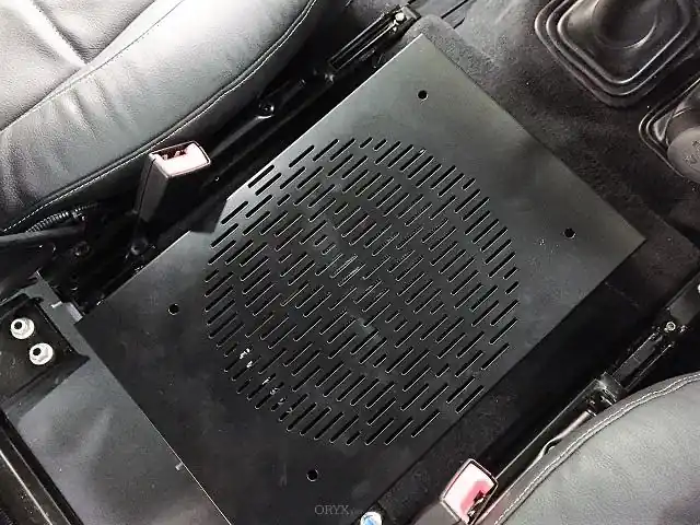 Nur Heute Erhöhung für Cubby Box mit Aufnahme für Subwoofer