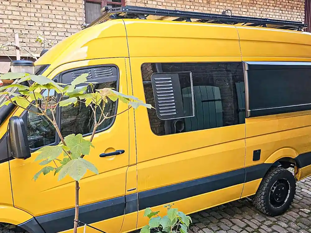 Lüftungsgitter links, für Carbest Schiebefenster MB Sprinter Ausverkauf